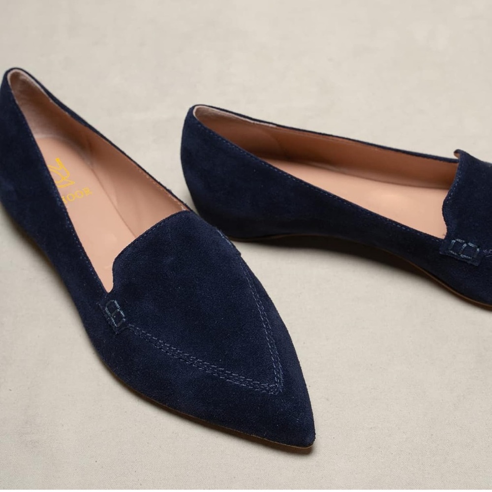 LEHOOR Women Casual Pointed Toe Navy Suede Loafers Size: 8 - Picture 2 of 4